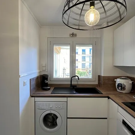 Mazet De La 54m2 Lavandou 100m Avec Piscine Appartement